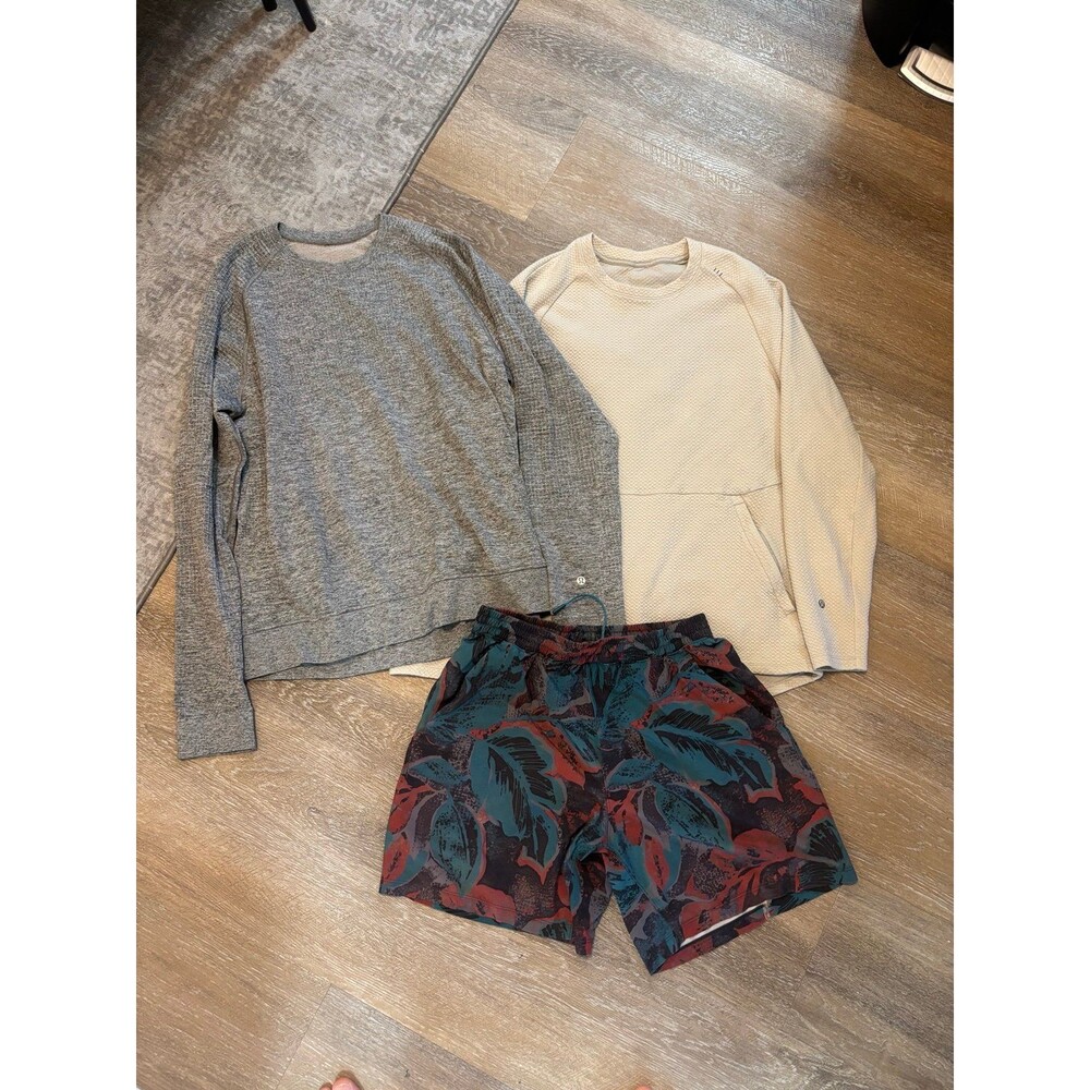 Lululemon bundle size large - image 1